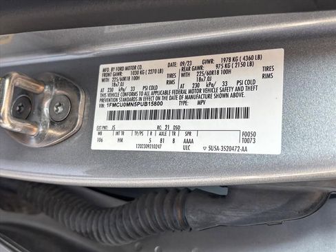 Used 2023 Ford Escape ST-Line w/ Tech Pack #1 FWD image 30