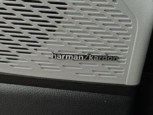 Used 2024 Hyundai Palisade SEL w/ Premium Package image 24