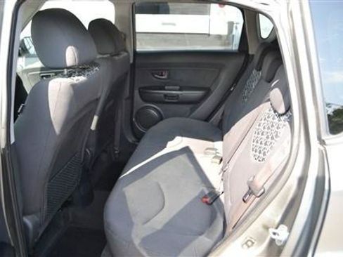 Used 2010 Kia Soul + FWD image 16