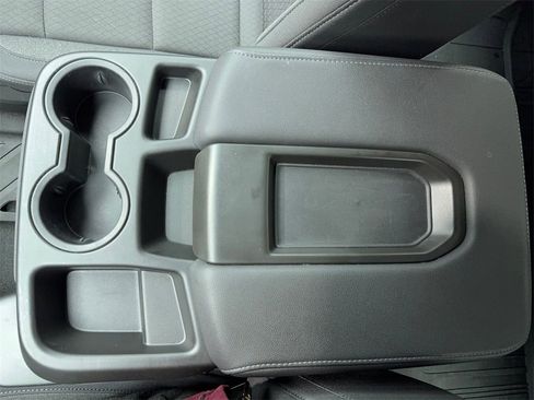 Used 2025 Chevrolet Silverado 1500 Custom image 30