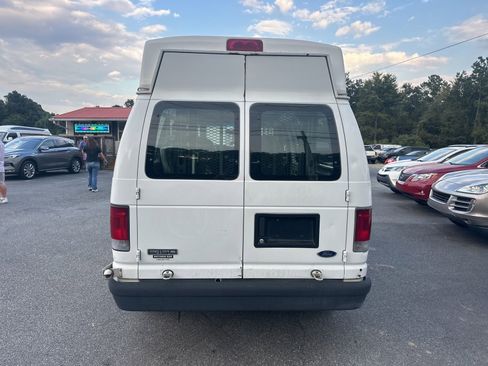 Used 2008 Ford E-150 and Econoline 150 image 5