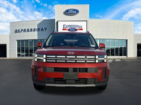 Used 2025 Hyundai Santa Fe SEL image 3