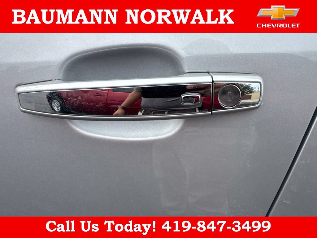 Used 2022 Buick Encore Preferred AWD/4WD image 7