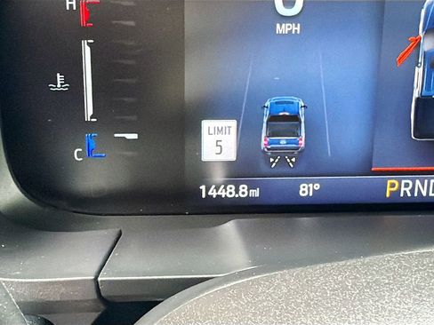 Used 2025 Ford Maverick Lariat w/ 4K Tow Package AWD/4WD image 12