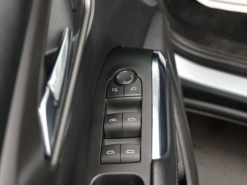 Used 2024 Chevrolet Traverse LT AWD/4WD image 13