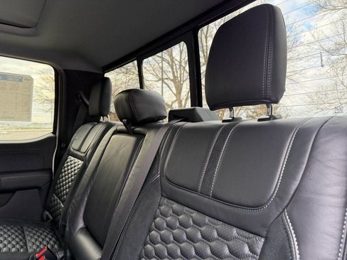 New 2026 Ford F250 Lariat w/ Black Appearance Package image 15