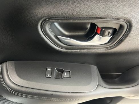 Used 2024 Honda HR-V LX image 14