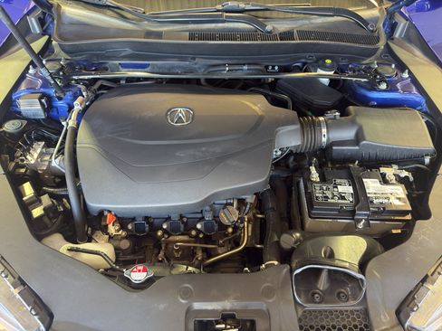 Used 2018 Acura TLX V6 w/ Technology & A-SPEC Pkg FWD image 31