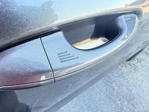 Used 2017 Ford Edge SEL w/ Equipment Group 201A image 11