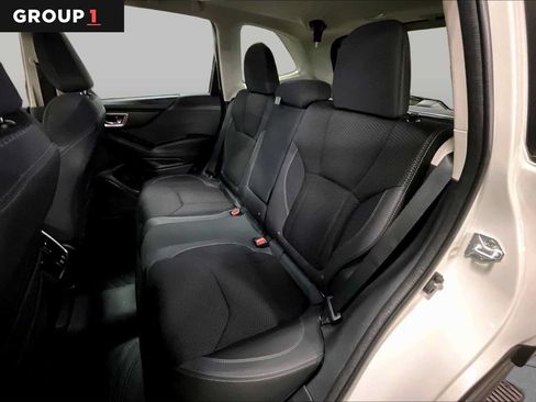Used 2023 Subaru Forester Premium AWD/4WD image 21