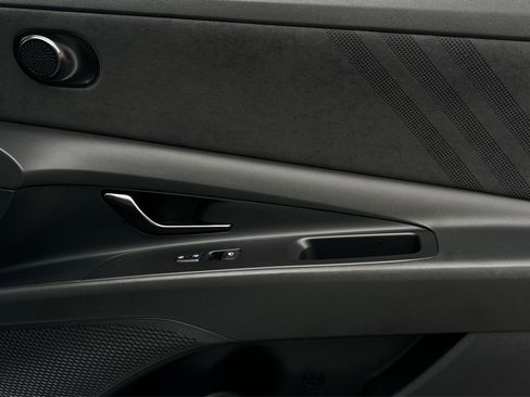 Used 2023 Hyundai Elantra N FWD image 43