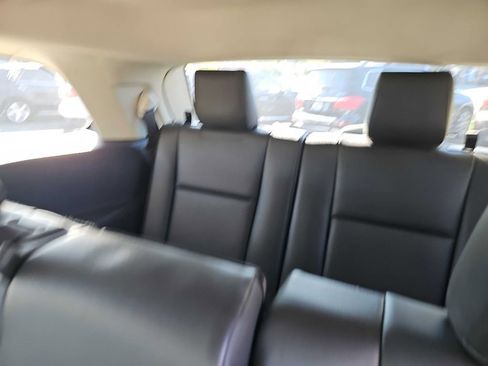 Used 2010 Dodge Journey R/T w/ Flexible Seating Group image 29