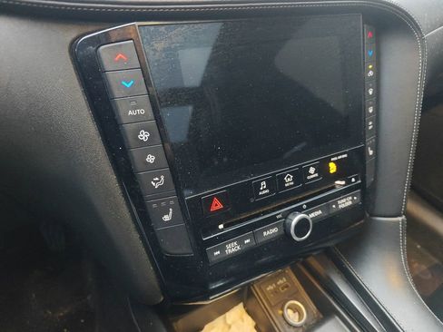 Used 2020 INFINITI QX50 Essential w/ Edition 30 Package image 10