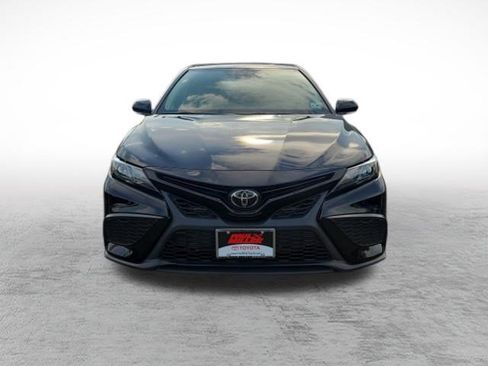 Used 2023 Toyota Camry SE w/ Cold Weather Package AWD/4WD image 2
