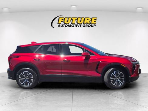 Used 2025 Chevrolet Blazer EV LT AWD/4WD image 22