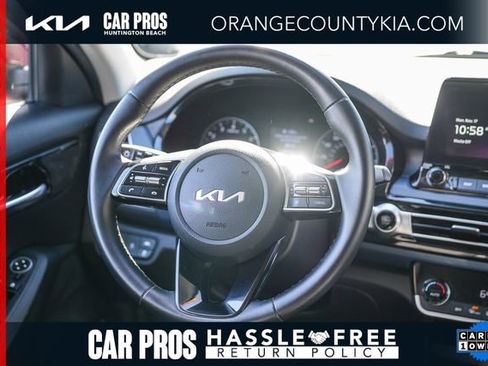 Certified 2023 Kia Seltos S w/ Navigation Package image 16