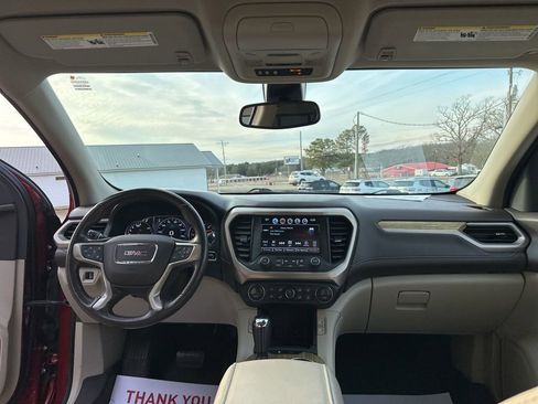 Used 2019 GMC Acadia Denali image 9