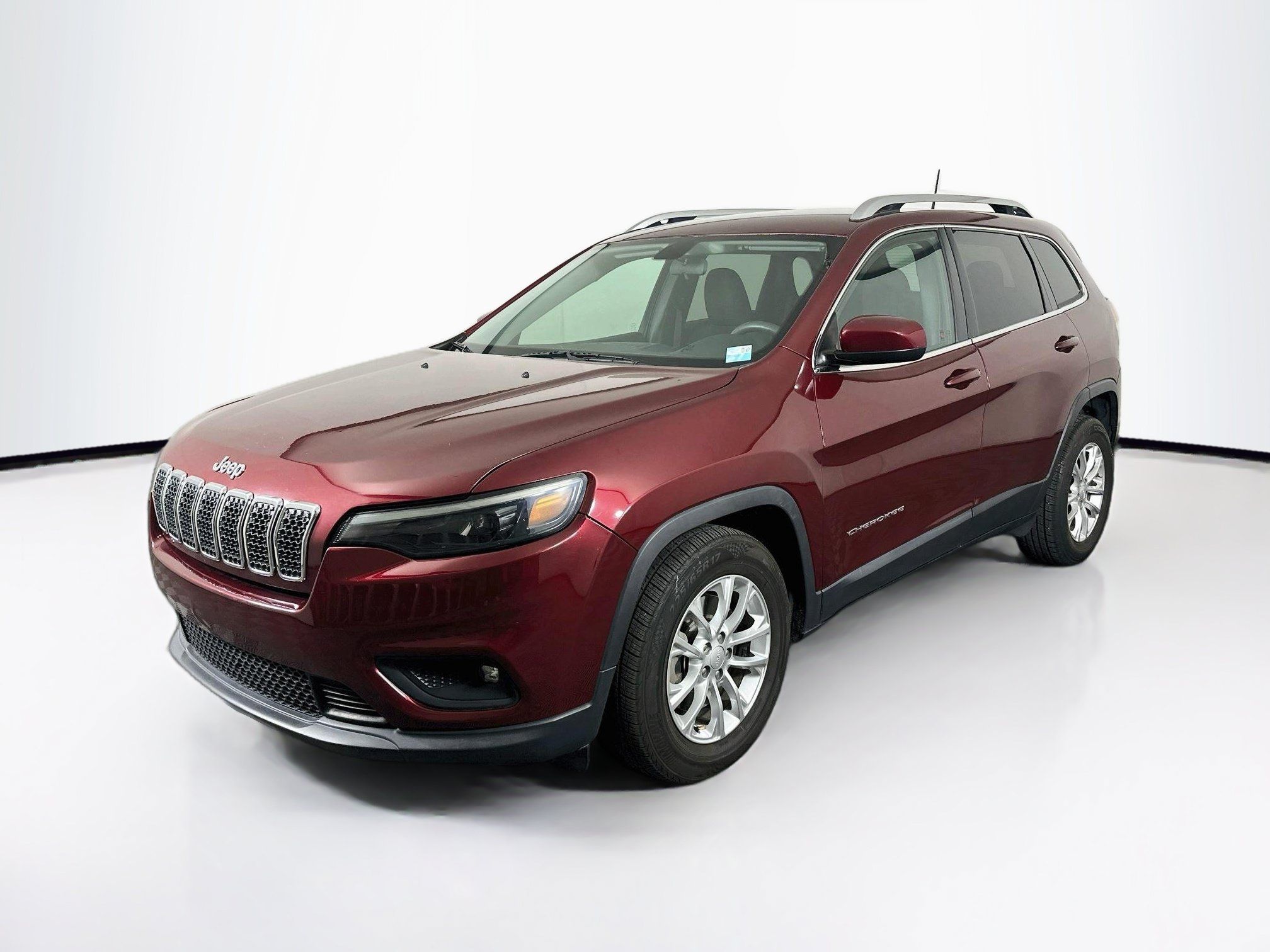 Used 2019 Jeep Cherokee Latitude w/ Popular Appearance Group FWD image 3