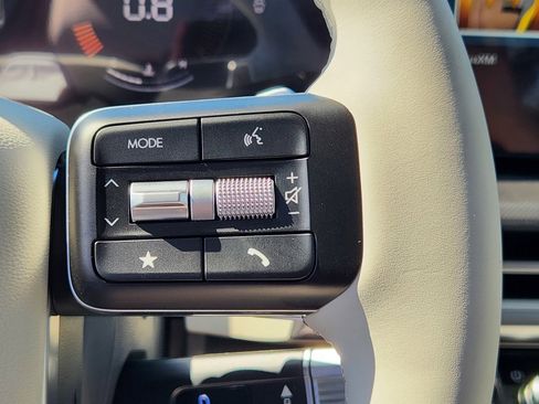 New 2025 Hyundai Santa Fe SEL image 36