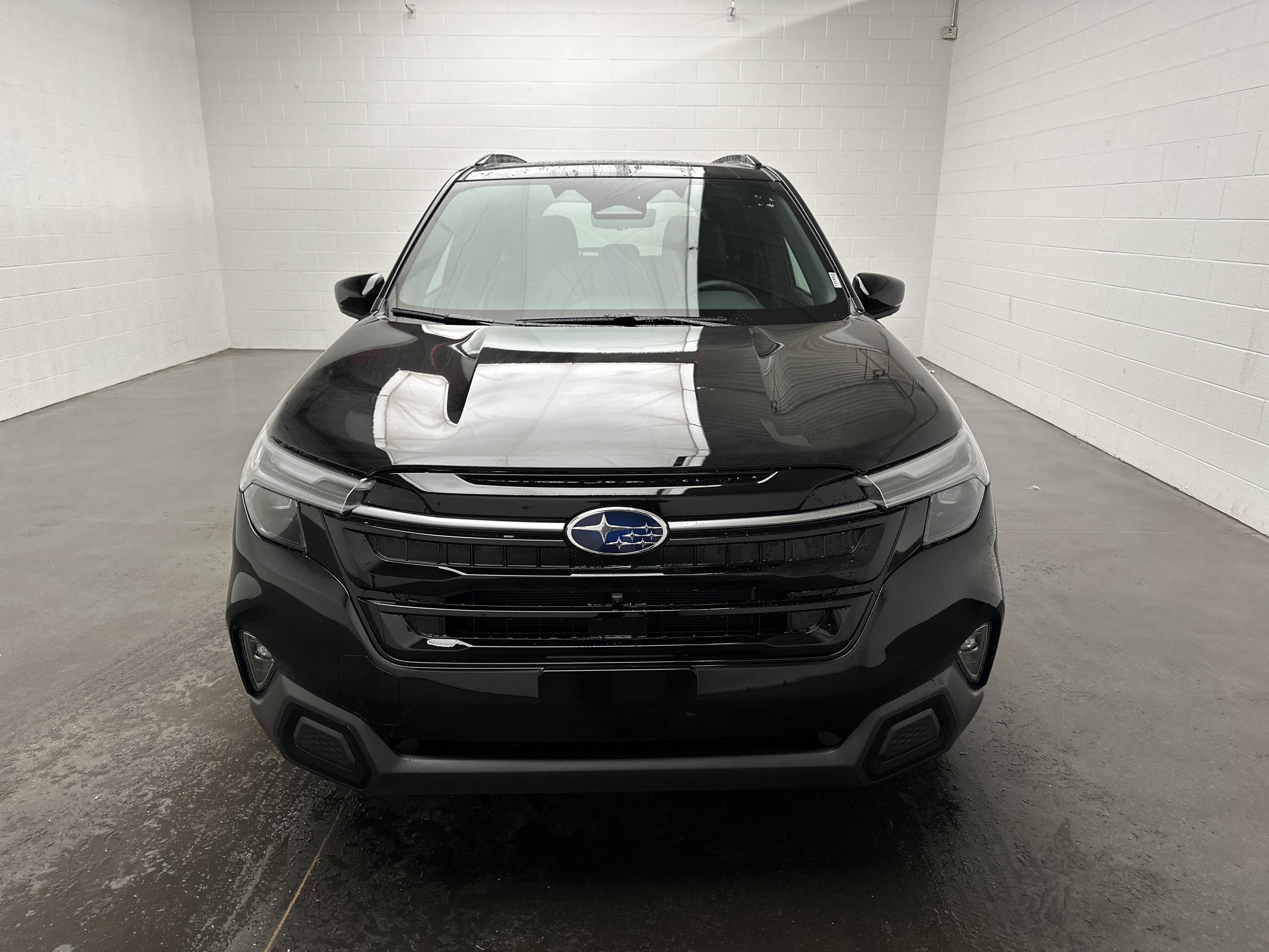 New 2026 Subaru Forester Touring AWD/4WD image 3