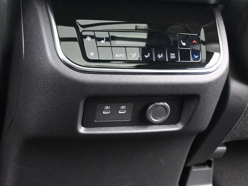 New 2026 Nissan Armada Platinum AWD/4WD image 16