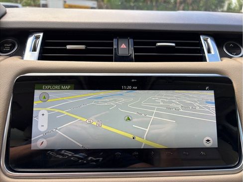 Used 2021 Land Rover Range Rover Sport SE image 32