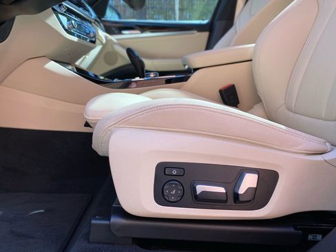 Used 2021 BMW X3 xDrive30i w/ Premium Package image 35