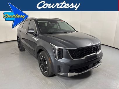Used 2024 Kia Sorento S