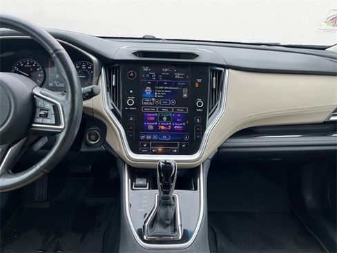 Used 2022 Subaru Outback Limited image 12