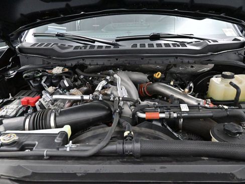 Used 2023 Ford F350 Platinum image 37