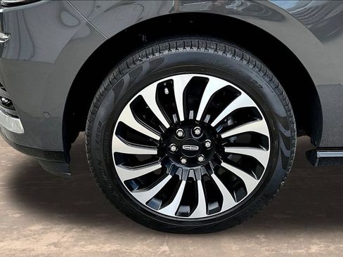 Used 2023 Lincoln Navigator Black Label AWD/4WD image 35