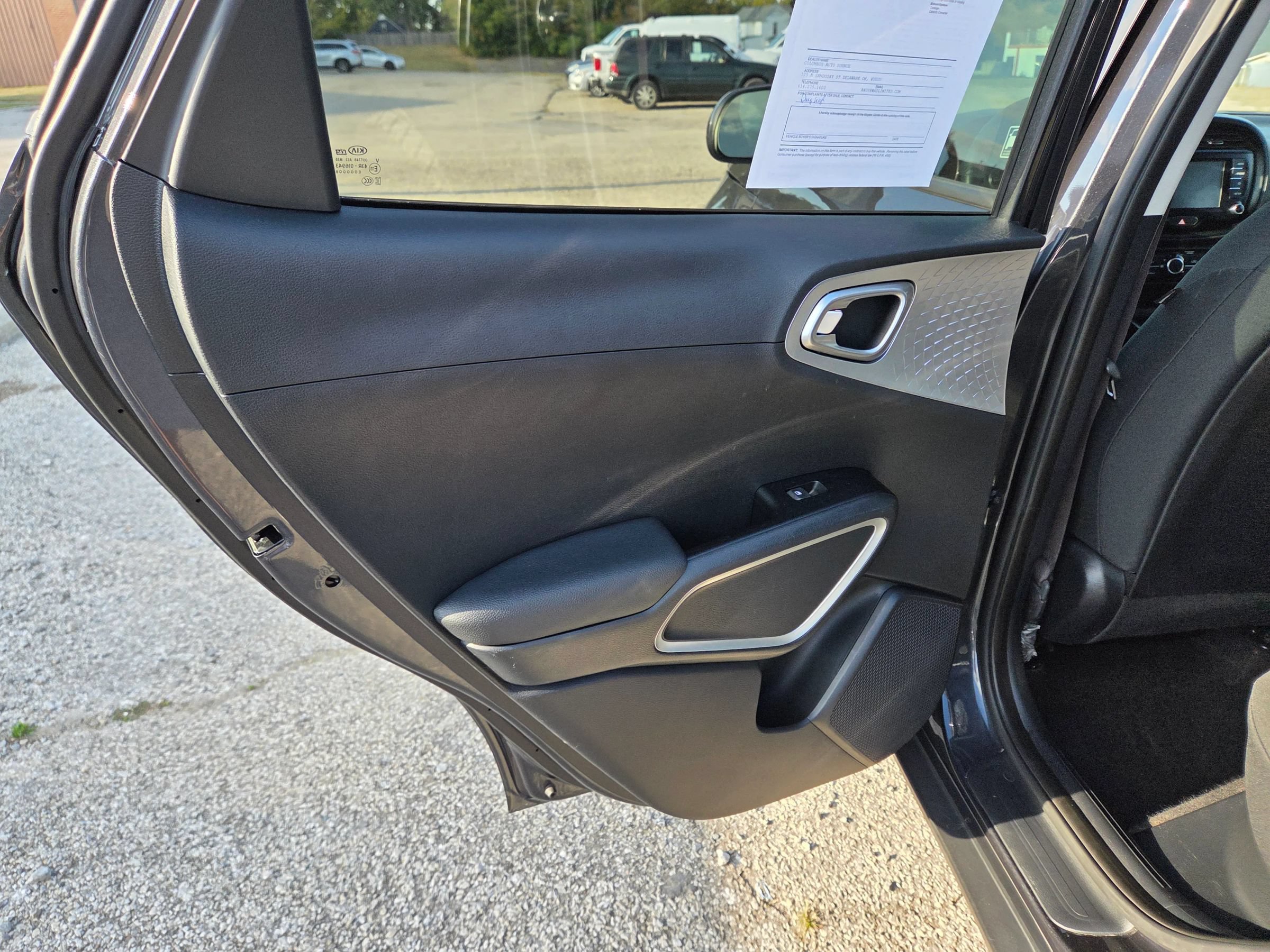 Used 2020 Kia Soul LX FWD image 15