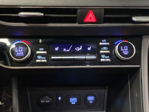 Used 2023 Hyundai Sonata SEL w/ Convenience Package FWD image 18