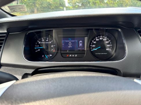 Used 2017 Ford Taurus Police Interceptor AWD image 13