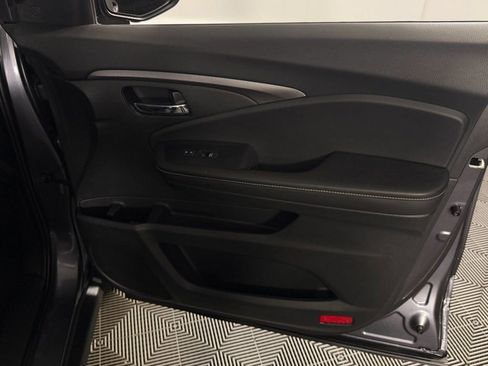 Used 2025 Honda Ridgeline RTL image 28