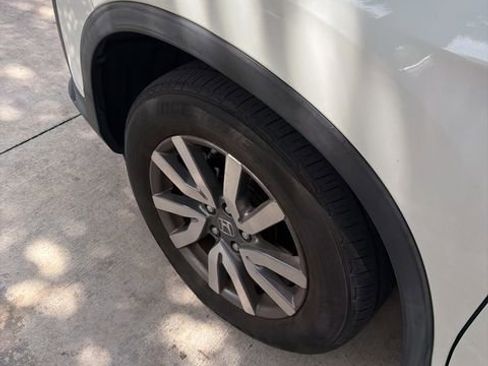 Used 2021 Honda Pilot EX-L image 2