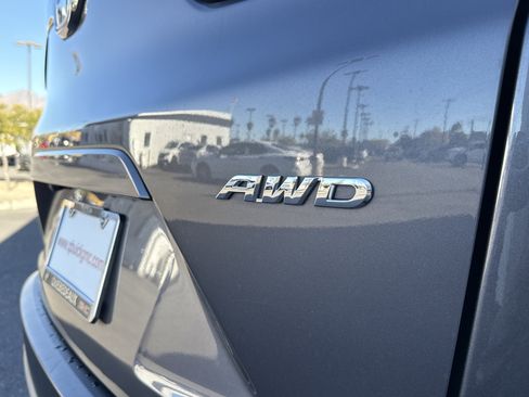 Used 2022 Honda CR-V EX image 10