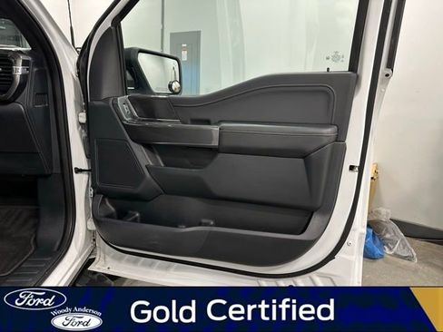 Certified 2023 Ford F150 XLT w/ Equipment Group 302A High image 32