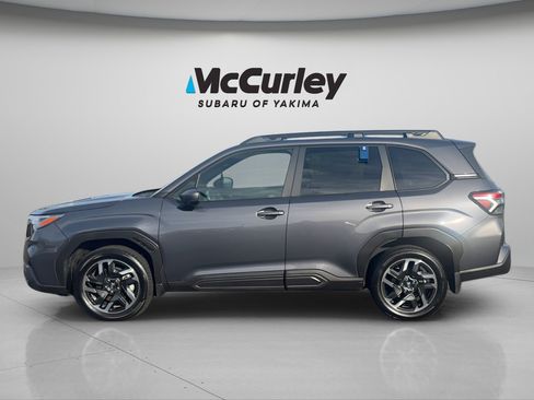 Certified 2025 Subaru Forester Limited image 2