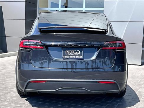 Used 2024 Tesla Model X AWD/4WD image 4