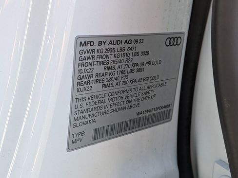 Certified 2023 Audi Q8 Premium Plus image 31
