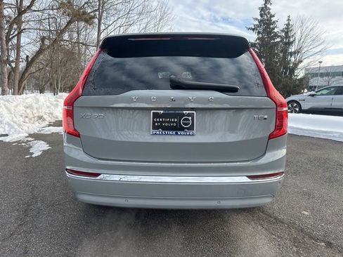 Certified 2025 Volvo XC90 T8 Ultra image 7
