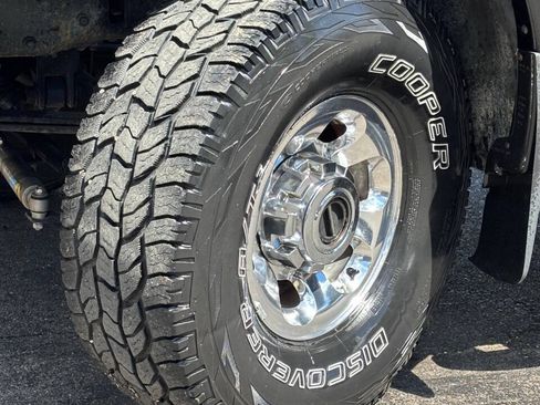 Used 2004 Ford Excursion Limited AWD/4WD image 36