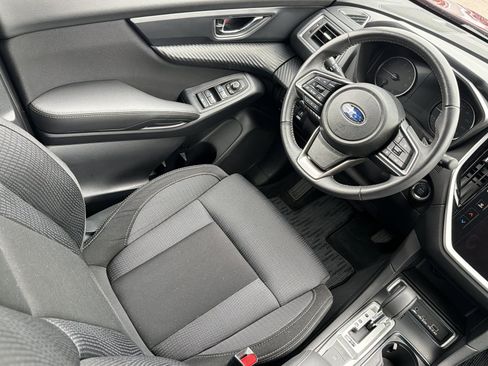 Certified 2025 Subaru Ascent Premium AWD/4WD image 9