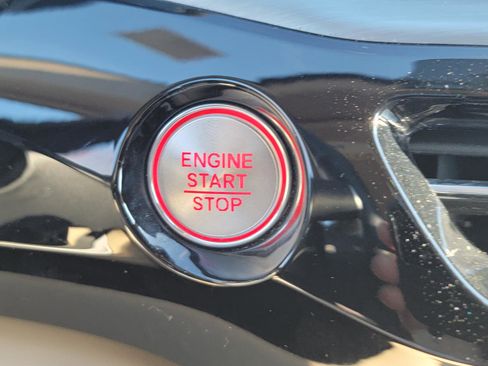 Certified 2023 Acura MDX SH-AWD w/ Technology Package image 18