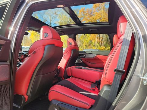 Certified 2025 Acura MDX A-Spec image 11