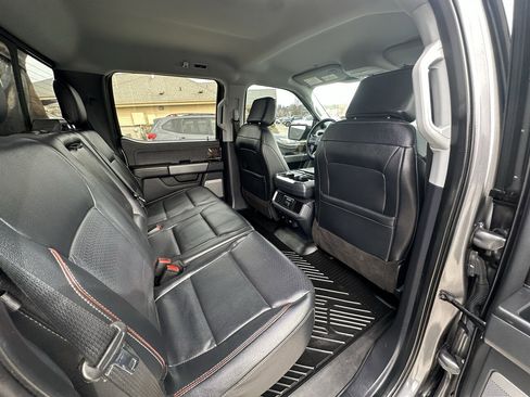 Used 2022 Ford F150 Lariat w/ Equipment Group 502A High image 10