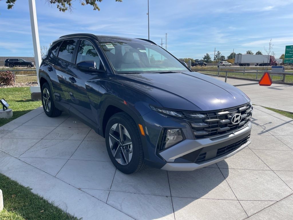 Used 2026 Hyundai Tucson SEL Plus FWD image 2