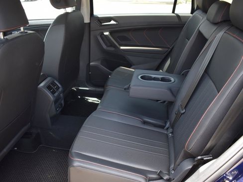 Used 2024 Volkswagen Tiguan Wolfsburg Edition AWD/4WD image 19
