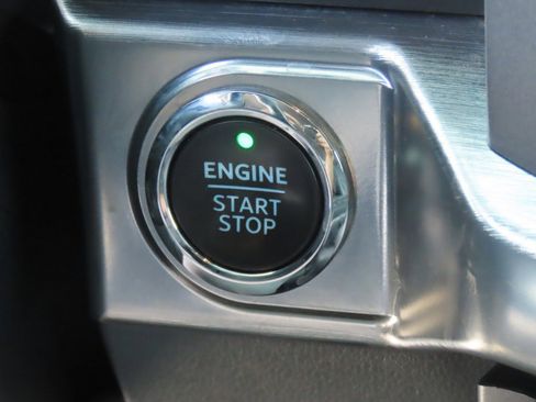 Used 2021 Ford F150 Lariat w/ Equipment Group 501A Mid AWD/4WD image 30